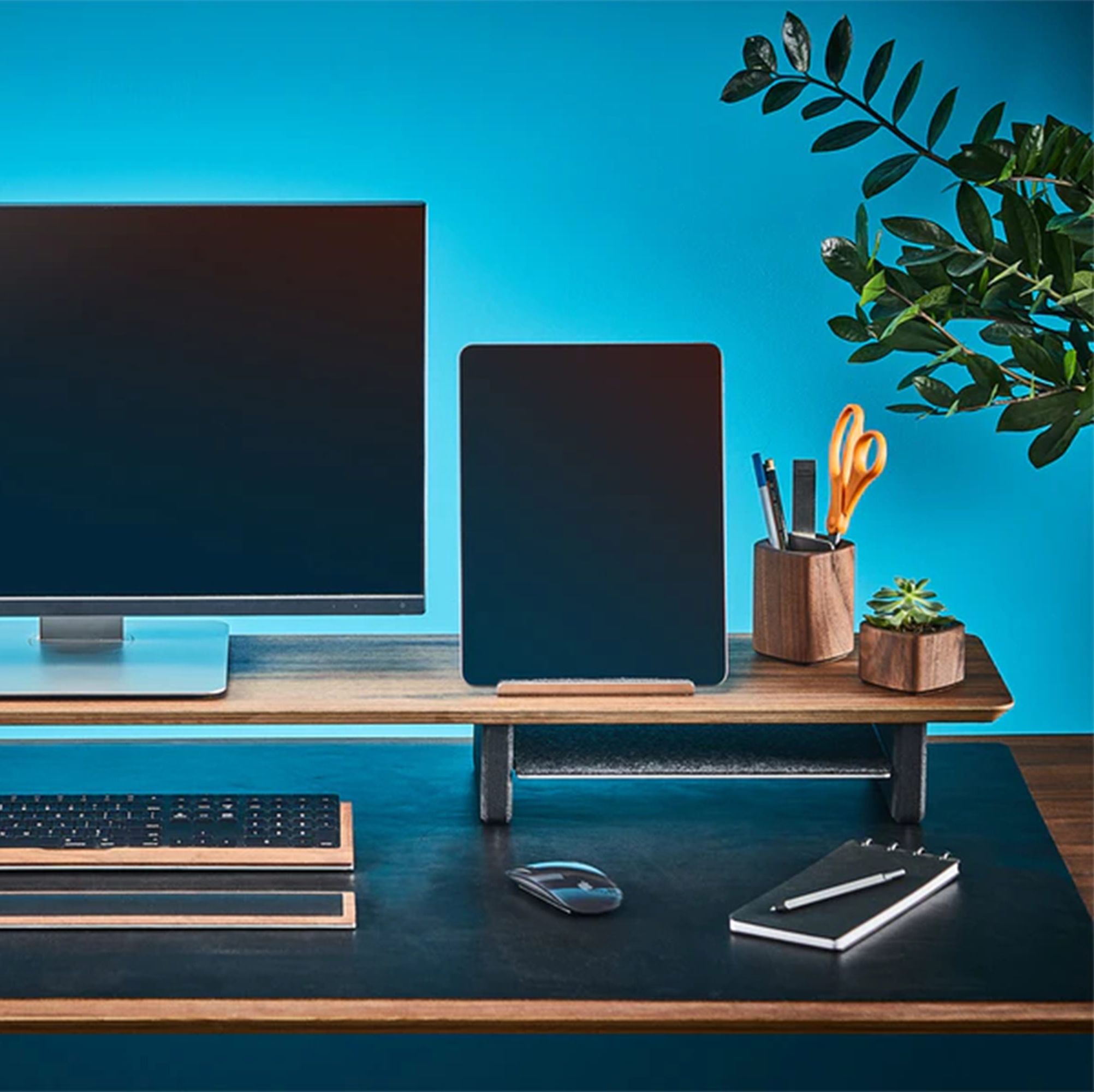 9 of the Best Things to Buy From Grovemade, the Apple of Desk Organization