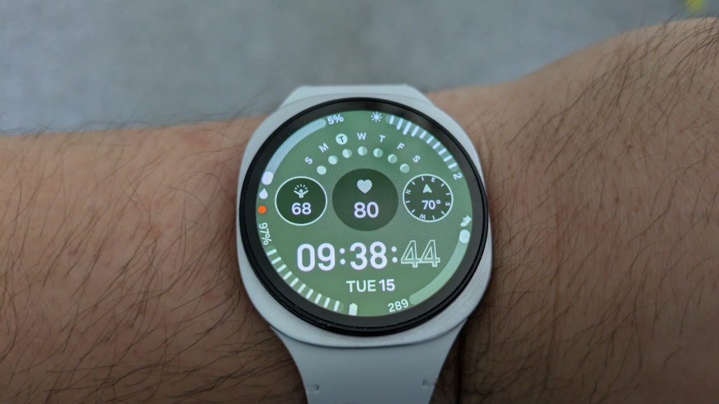 Samsung Galaxy Watch 8 Reviewed: The Best Wearable AI