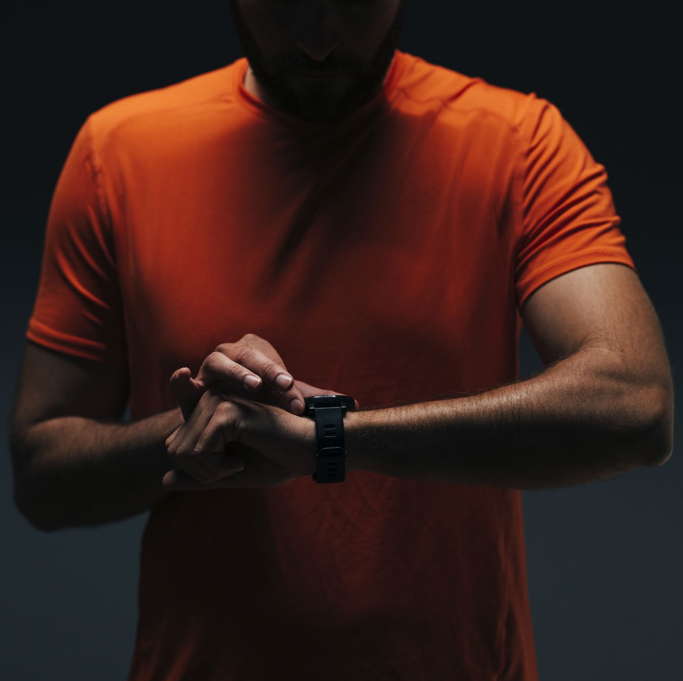 How to Use Your Apple Watch for Strength Training